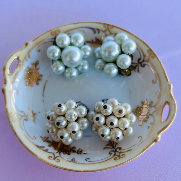 Earring Lot of 2 Pair Vintage 1950's Japan Clip On Bead Earrings - Picture 1 of 8